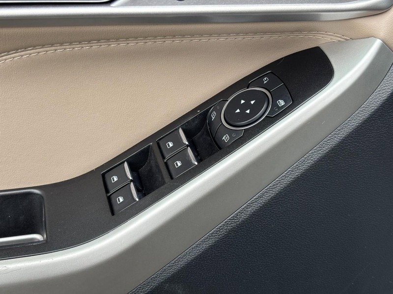 Used 2022 Ford Explorer Limited w/ Hybrid Equipment Group 310A image 18