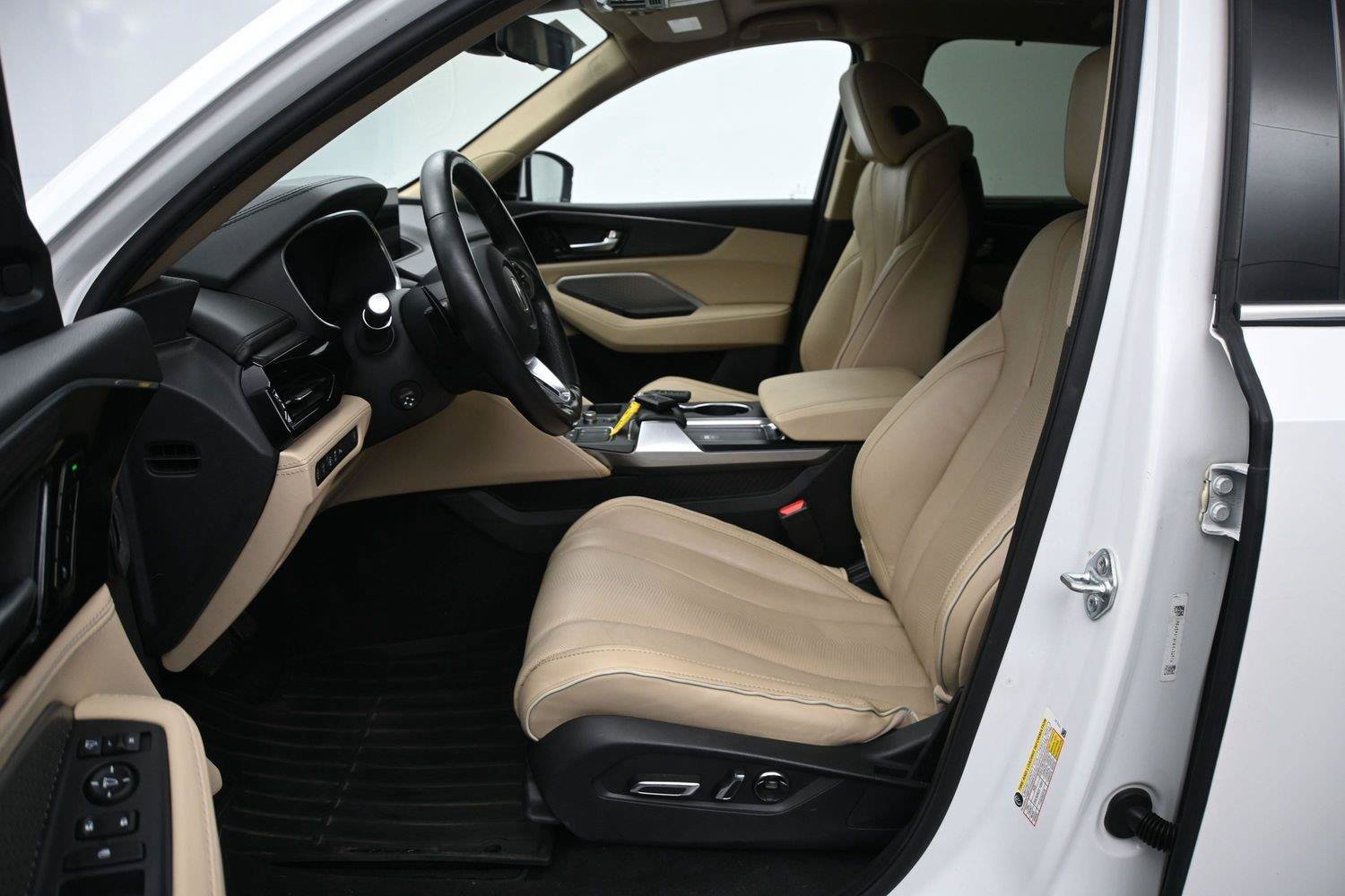 Certified 2023 Acura MDX w/ Advance Package AWD/4WD image 6