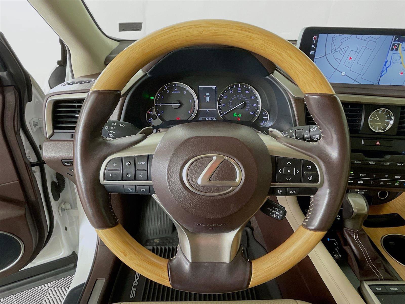 Used 2020 Lexus RX 350L FWD w/ Premium Package image 15