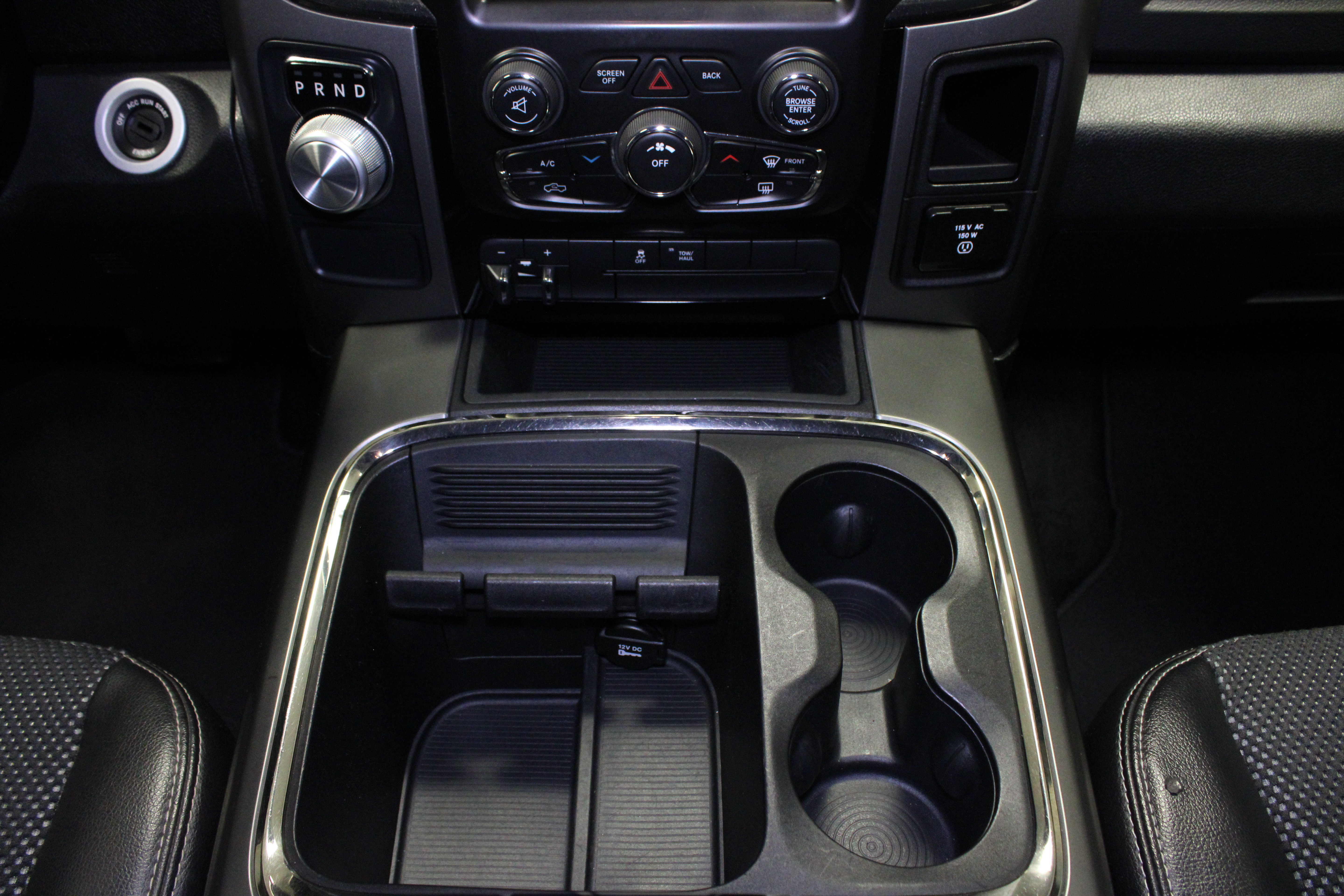 Used 2016 RAM 1500 Sport RWD image 21