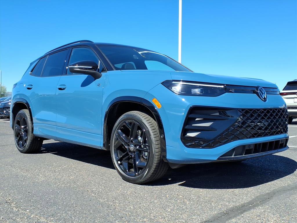 New 2026 Volkswagen Tiguan SE R-Line