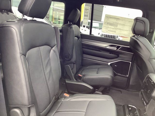New 2026 Jeep Grand Wagoneer Limited w/ Premium Group II AWD/4WD image 42