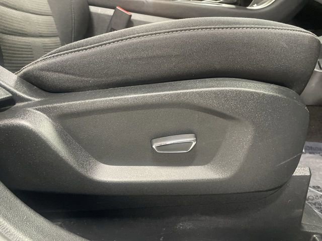 Used 2018 Ford Edge SEL w/ Ford Safe & Smart Package image 38