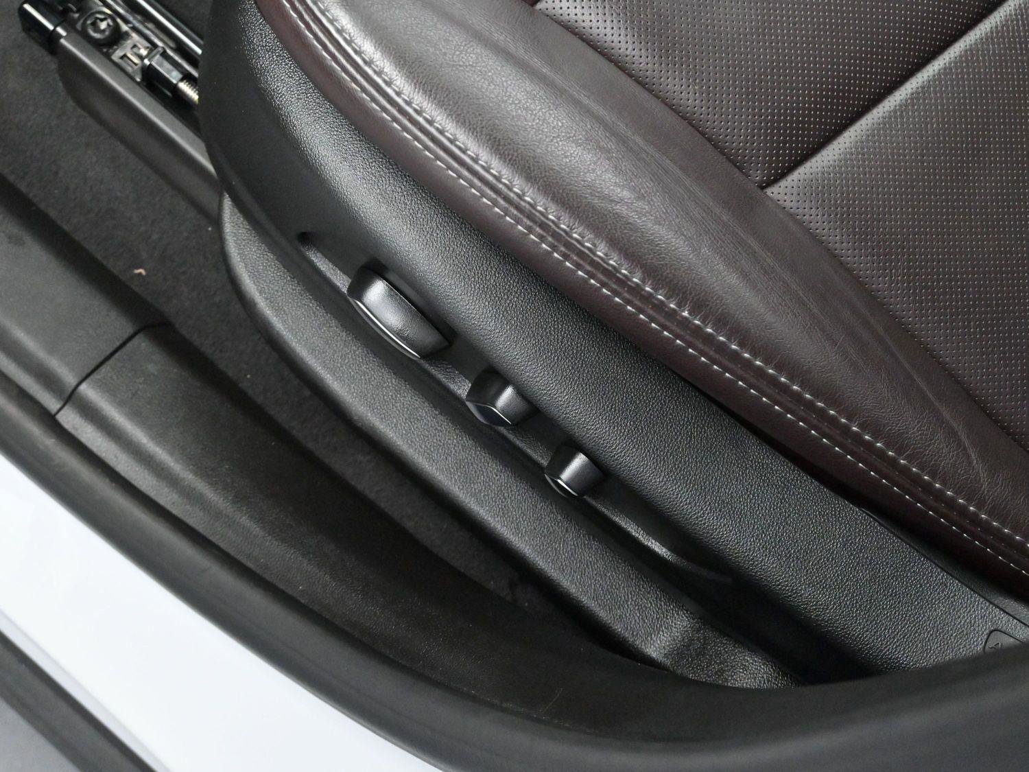 Certified 2024 Cadillac XT6 Premium Luxury image 14