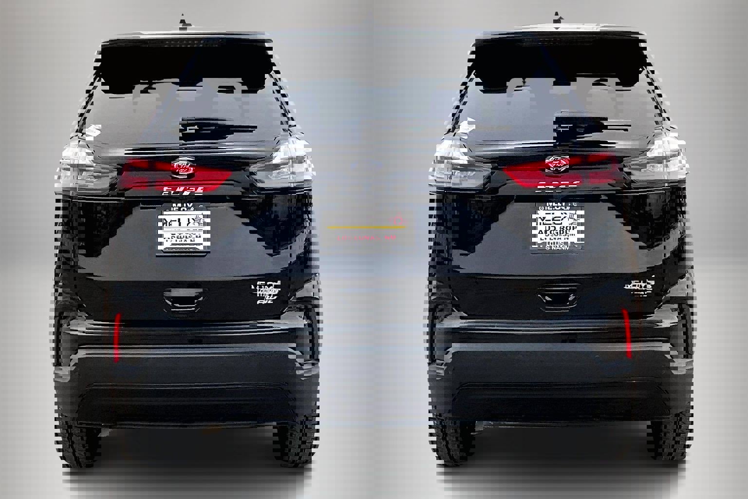 Used 2022 Ford Edge SE image 5