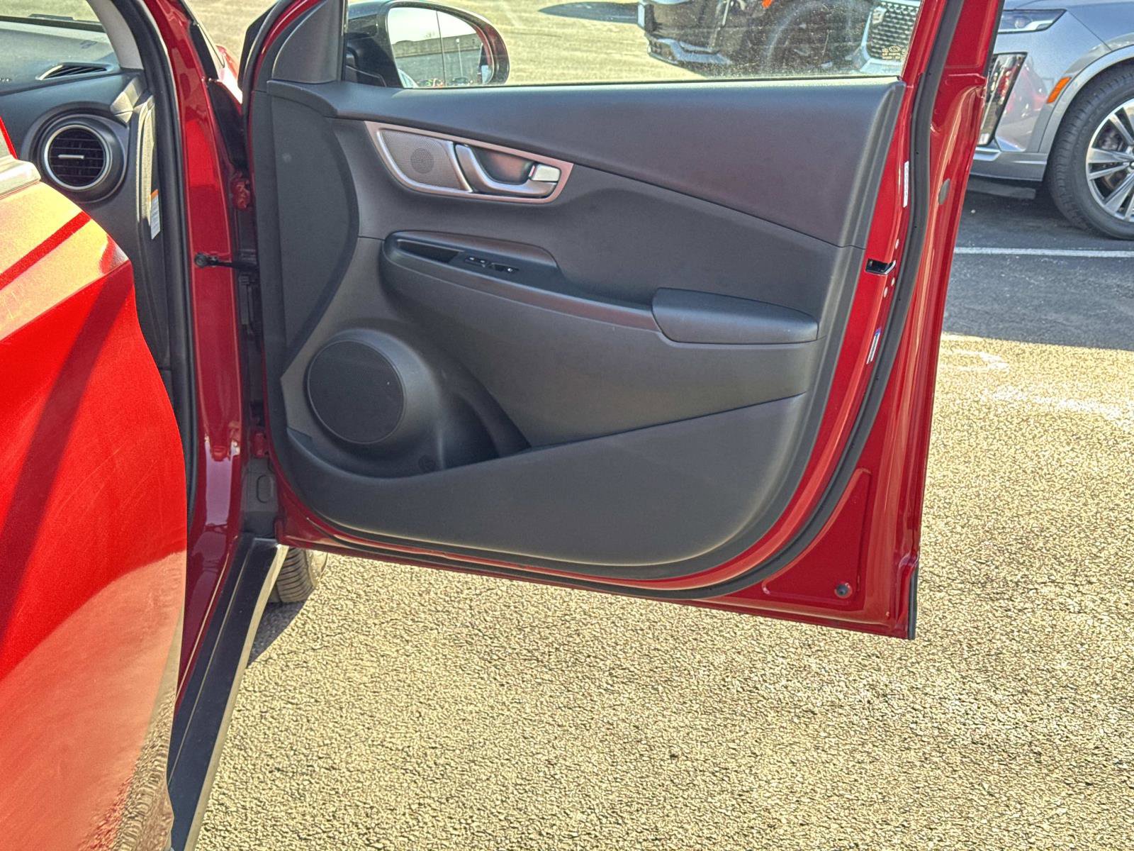 Used 2021 Hyundai Kona SEL image 13