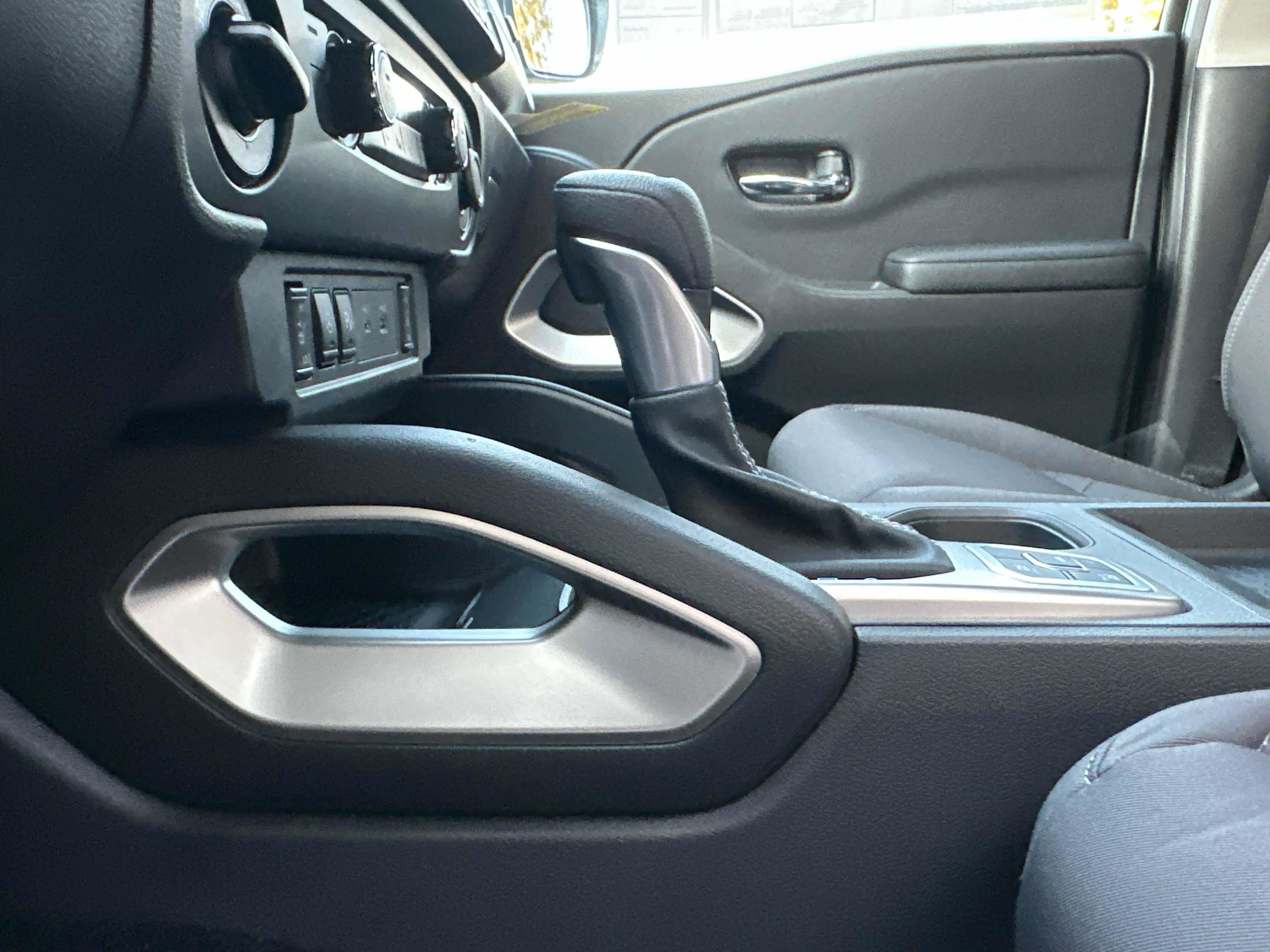 New 2026 Nissan Frontier SV w/ All-Weather Content Package image 21