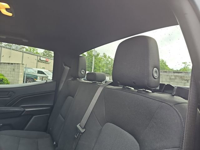 Used 2024 Chevrolet Colorado W/T RWD image 15