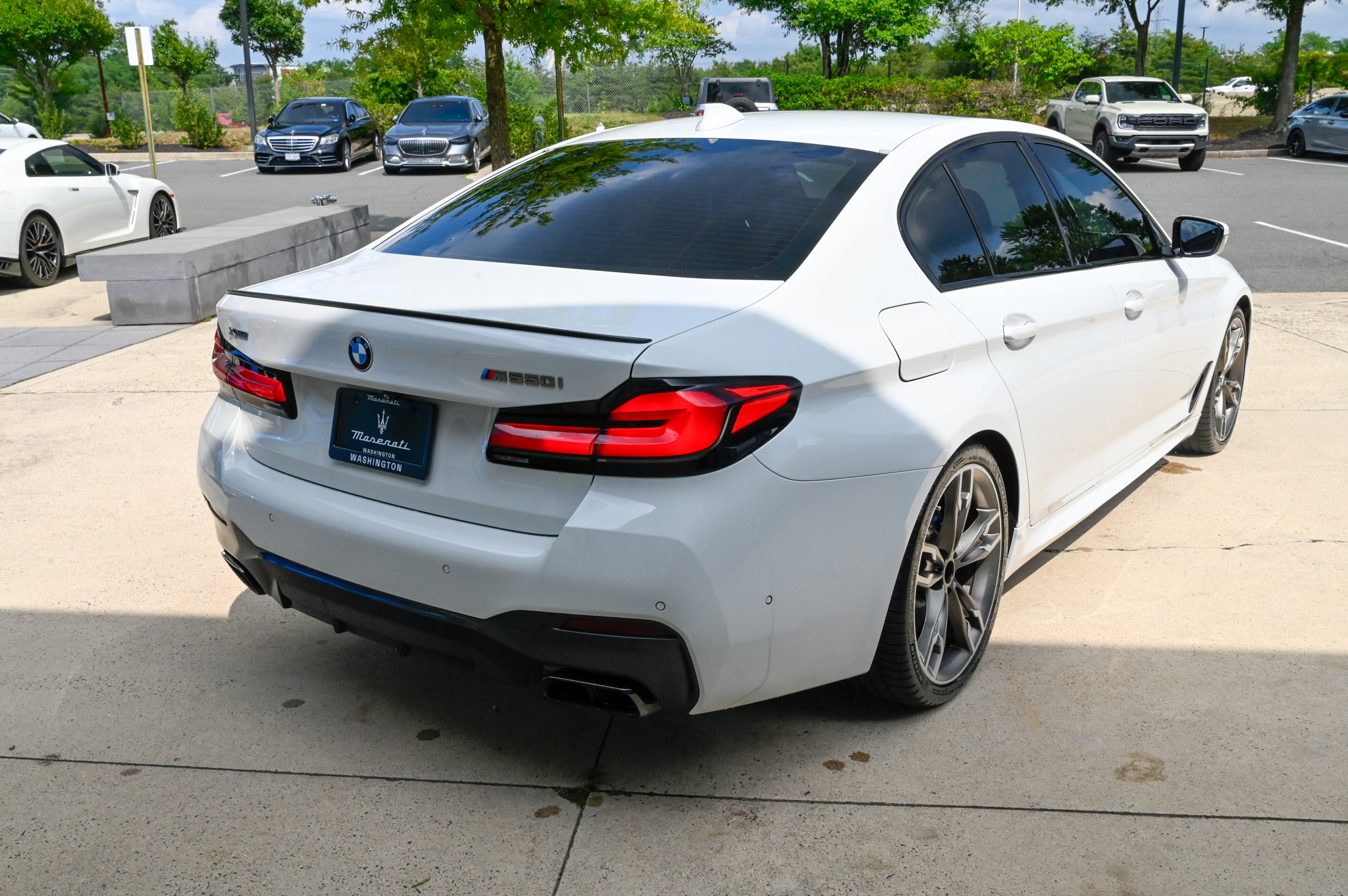 Used 2021 BMW M550i xDrive w/ Executive Package AWD/4WD image 5