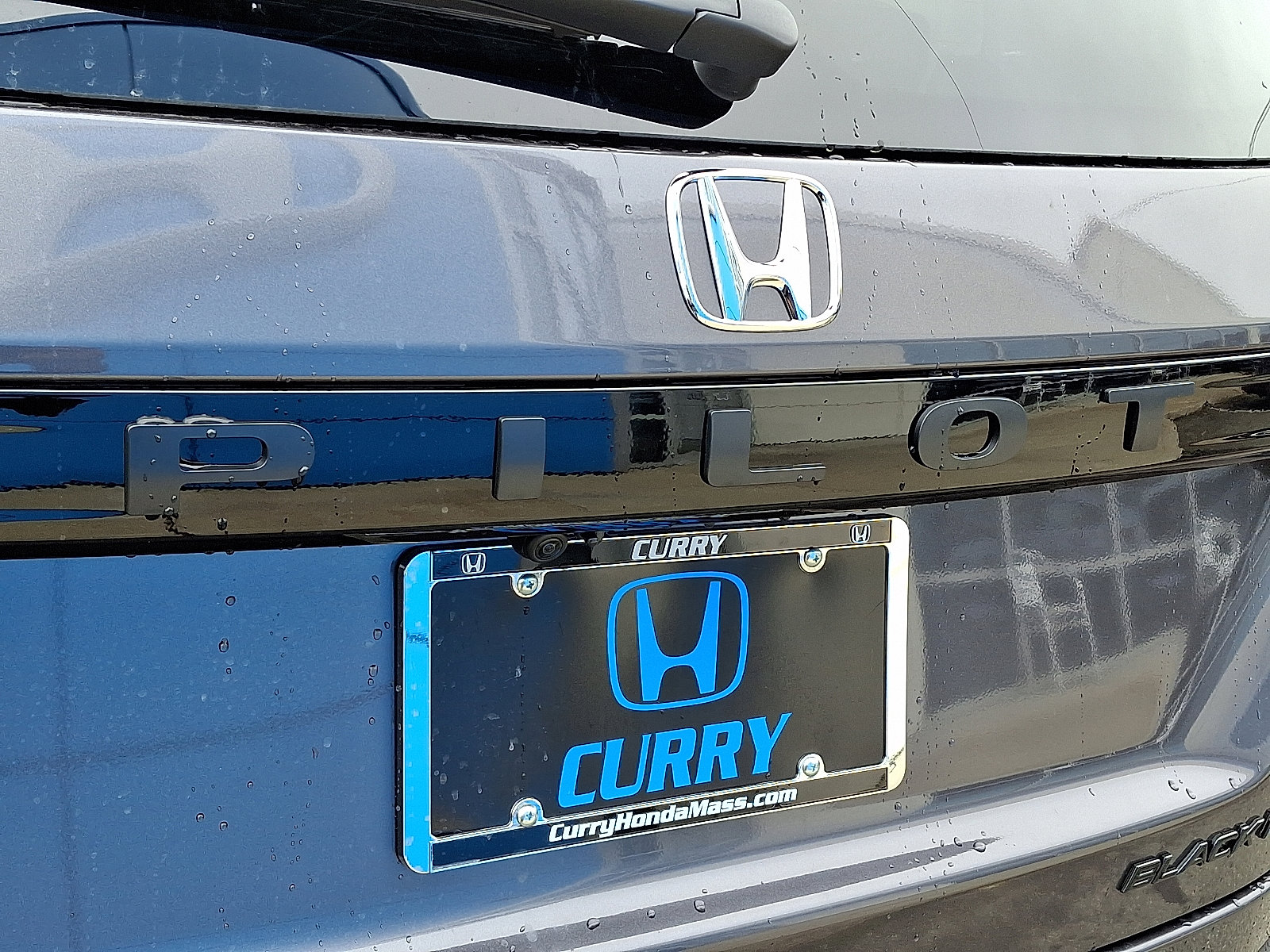 New 2025 Honda Pilot Black Edition image 11