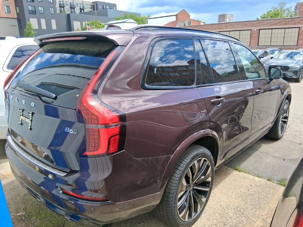 New 2026 Volvo XC90 B6 Ultra w/ Protection Package Premier AWD/4WD image 5