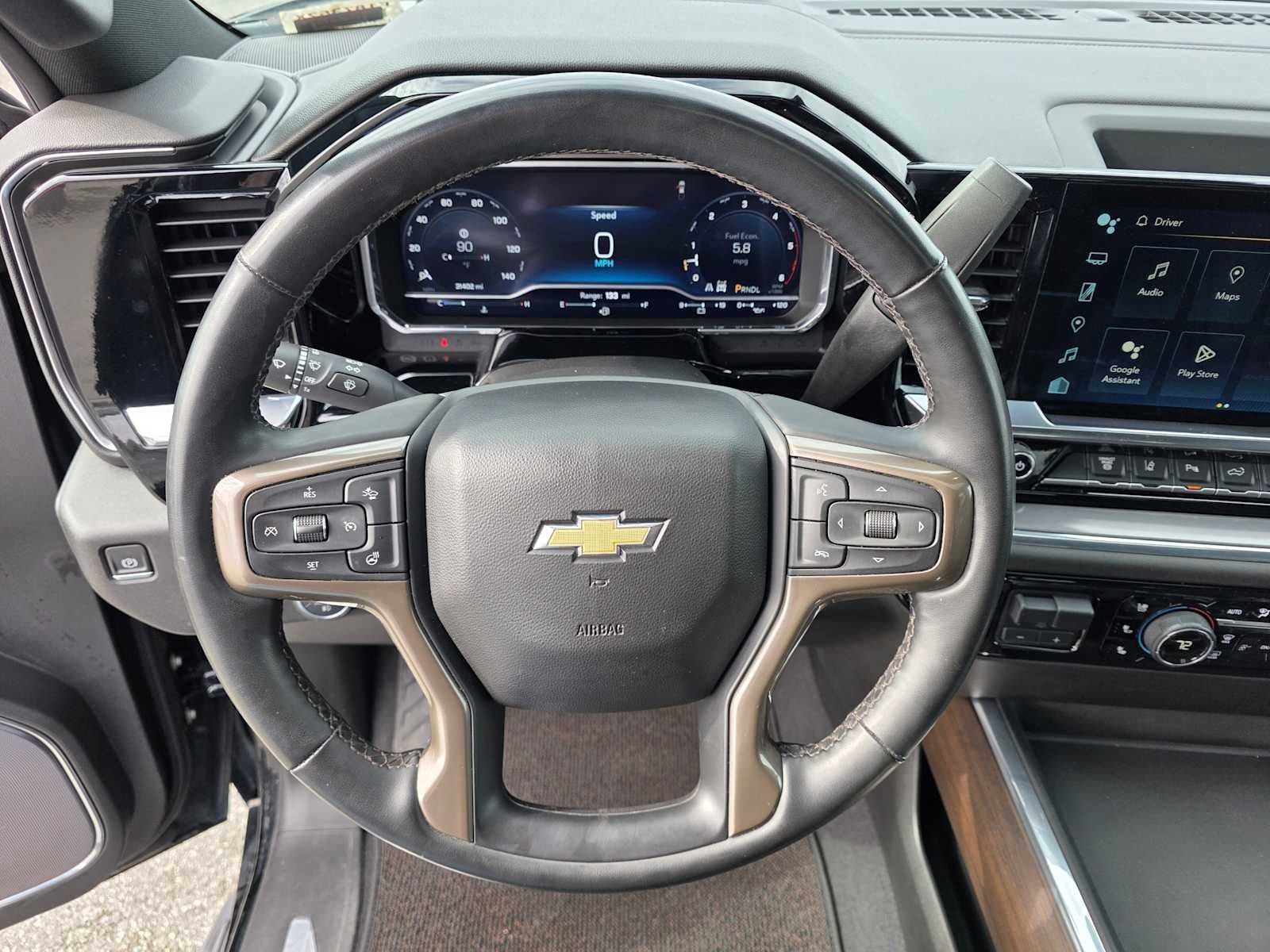 Used 2024 Chevrolet Silverado 2500 High Country w/ High Country Premium Package AWD/4WD image 23