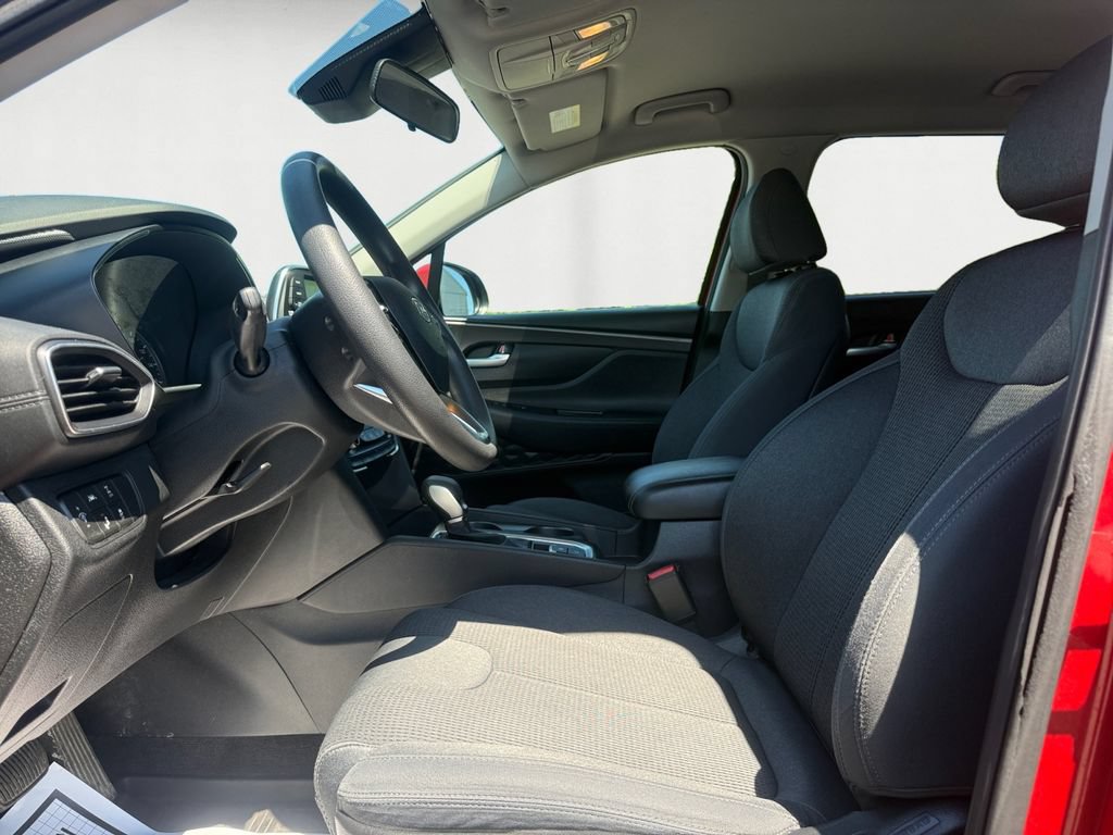 Used 2019 Hyundai Santa Fe SE AWD/4WD image 9