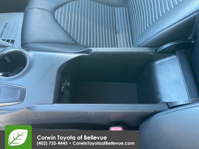 Used 2023 Toyota Camry SE image 25