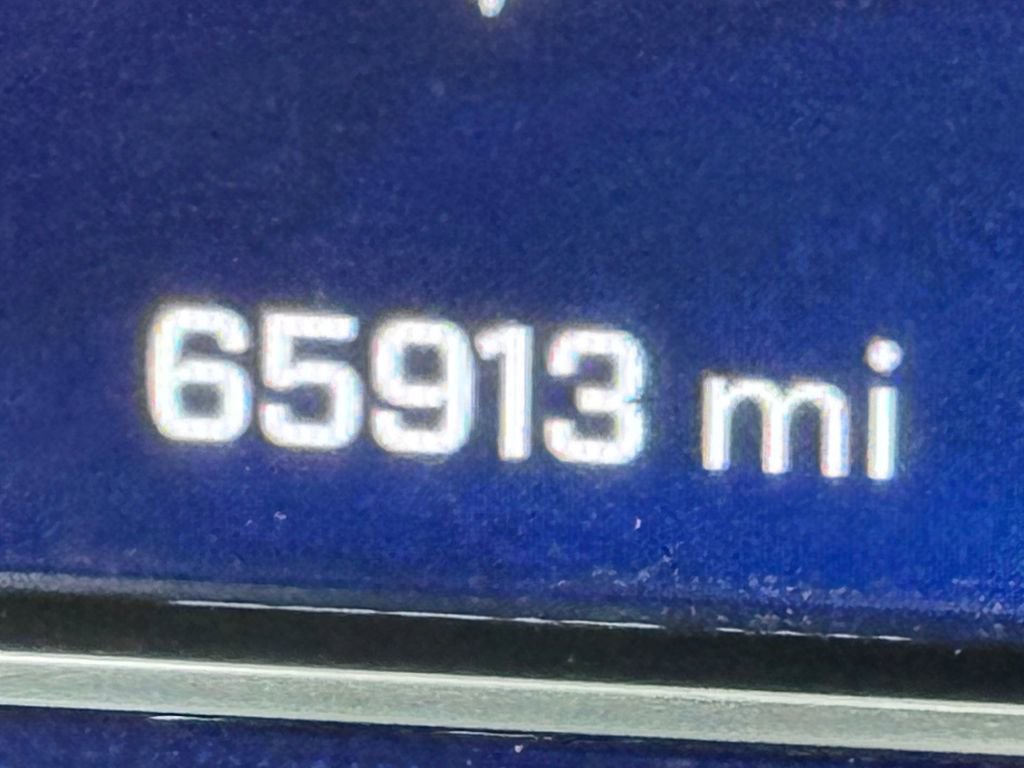 Used 2024 Chevrolet Suburban LT image 10