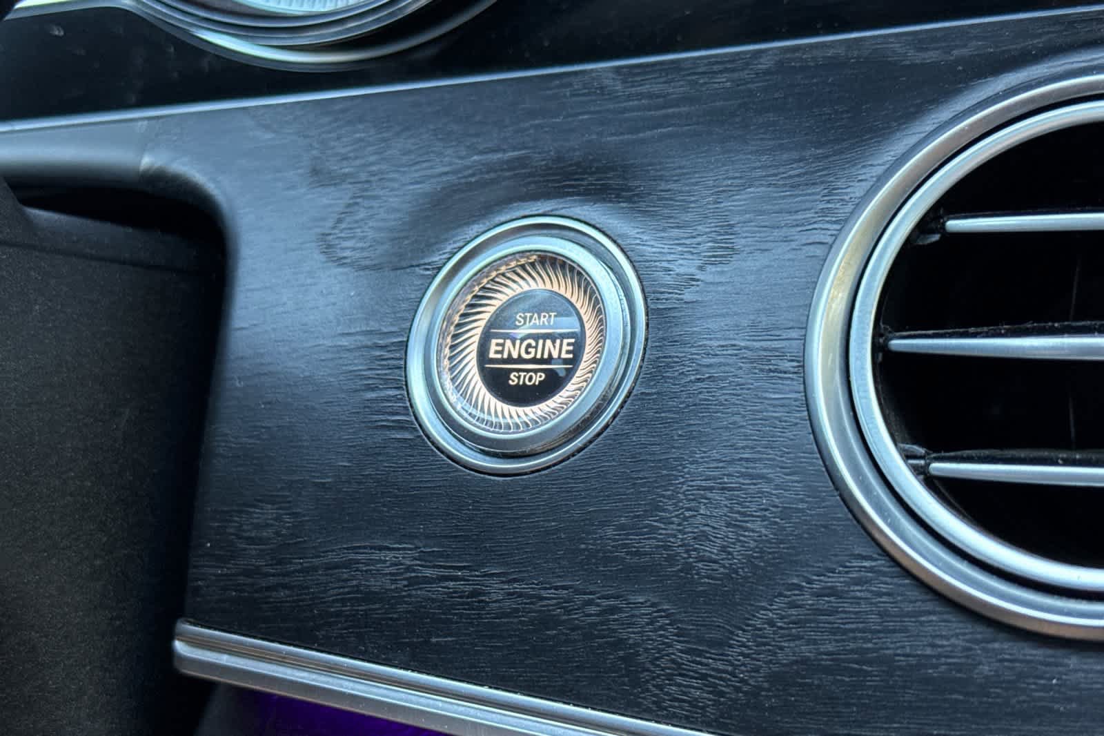 Certified 2019 Mercedes-Benz E 300 image 21