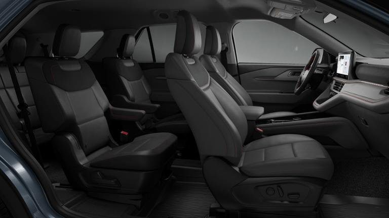 Used 2026 Ford Explorer Active w/ Active Comfort Package image 28