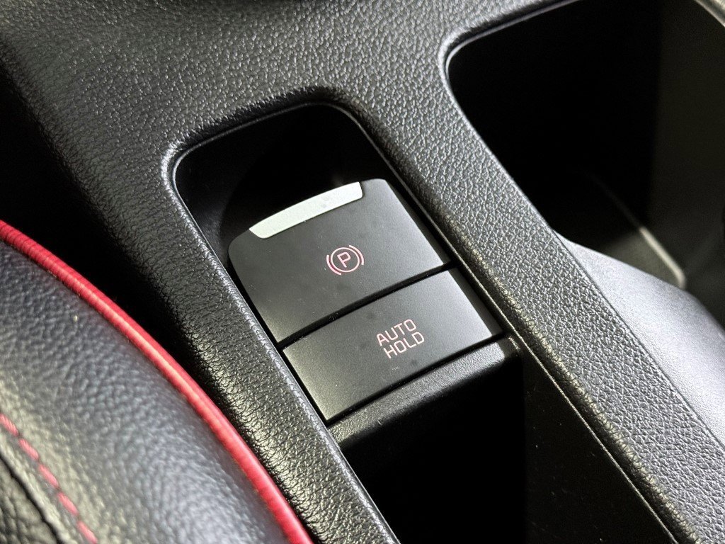 Used 2023 Kia Forte GT image 33