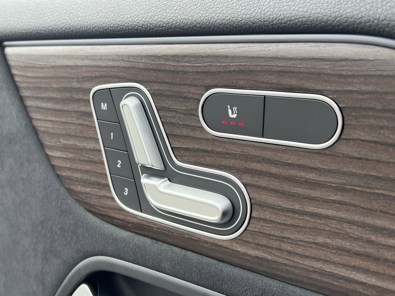 New 2026 Mercedes-Benz GLA 250 4MATIC image 33