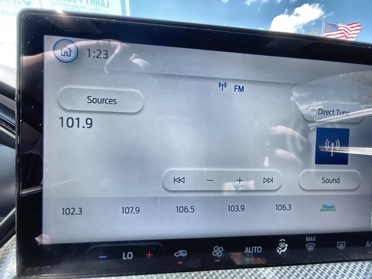 Used 2024 Ford Escape ST-Line w/ Tech Pack #1 FWD image 13