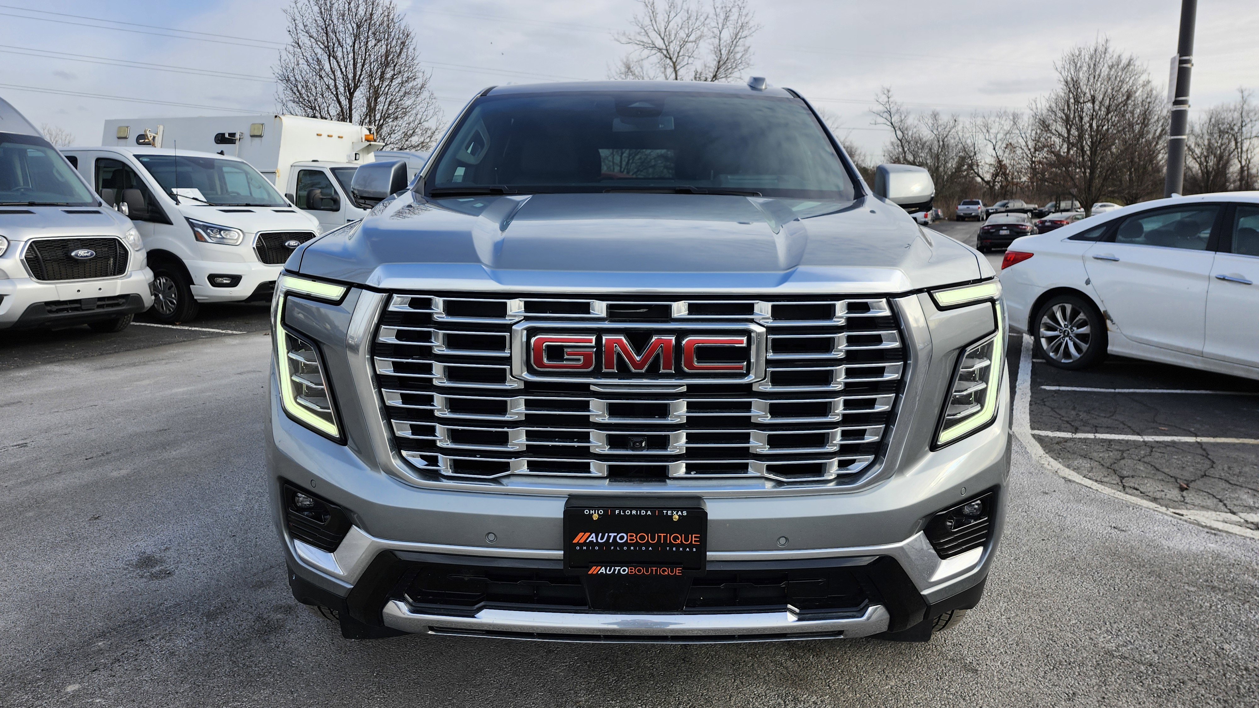 Used 2025 GMC Yukon Denali image 14