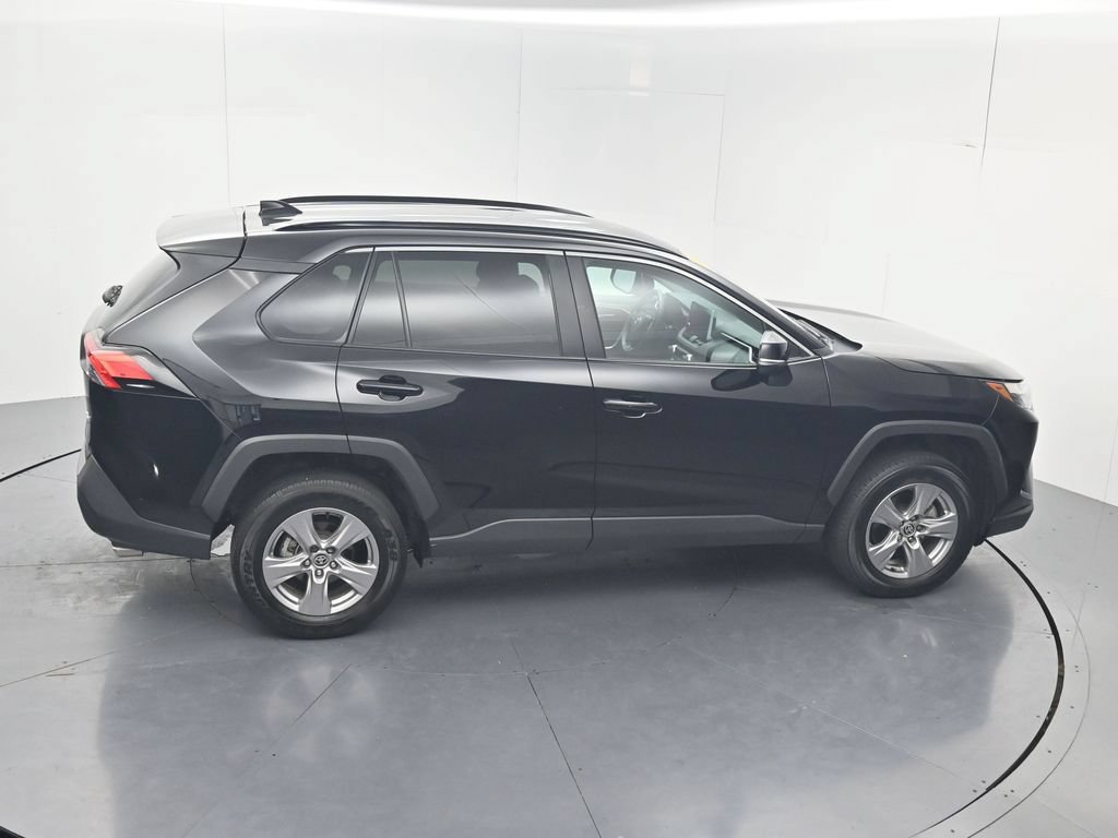 Used 2025 Toyota RAV4 XLE FWD image 59