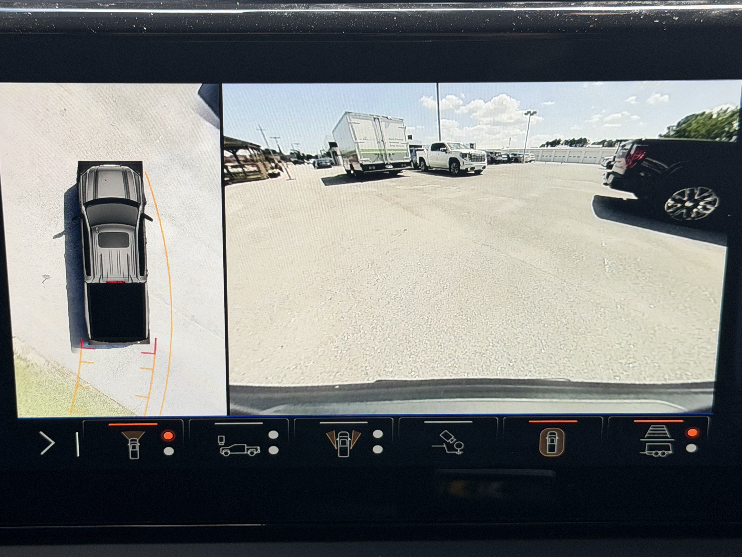 Used 2024 GMC Sierra 1500 AT4X w/ AT4X AEV Edition AWD/4WD image 34