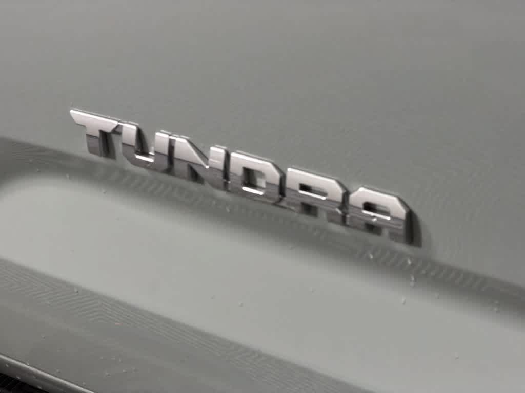 Used 2026 Toyota Tundra Limited AWD/4WD image 16