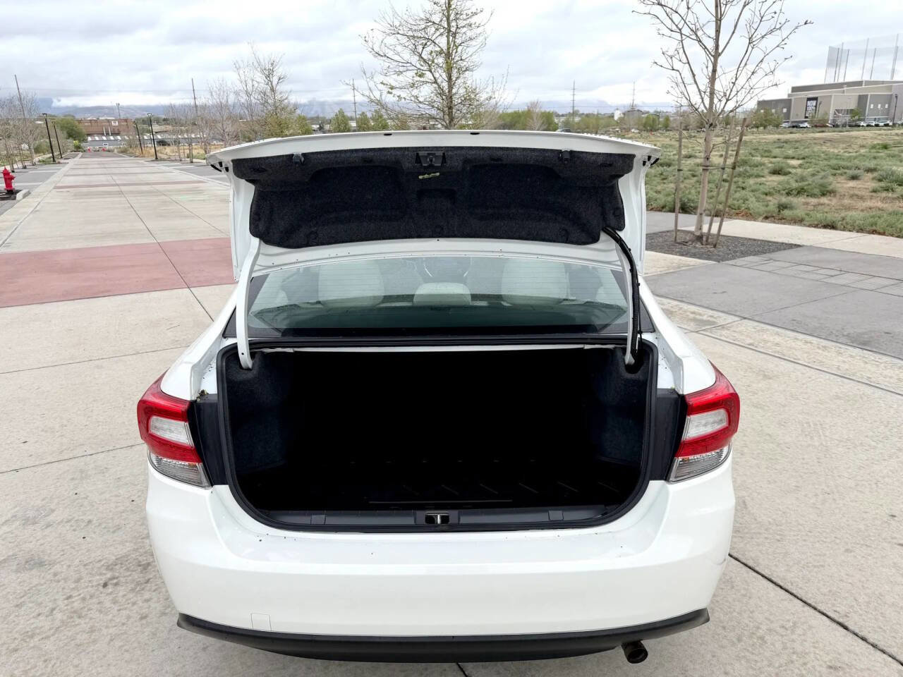 Used 2019 Subaru Impreza 2.0i w/ Eyesight image 9