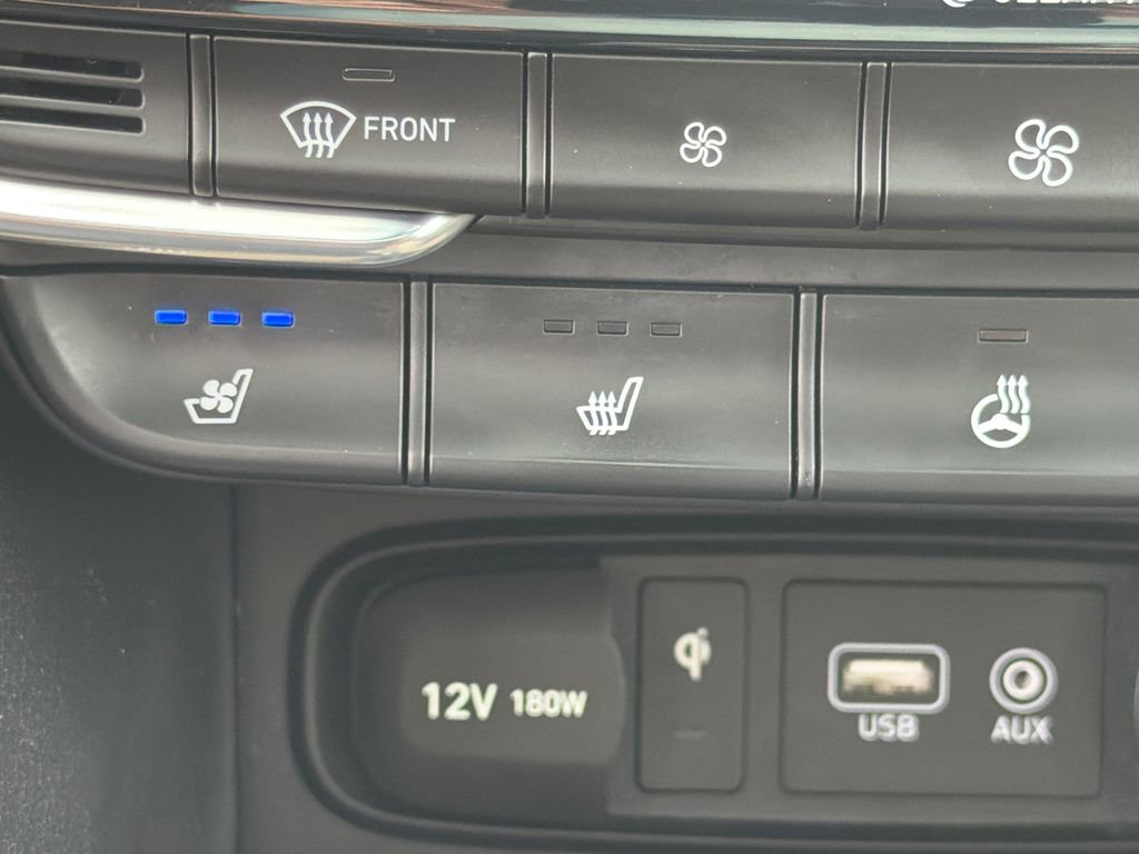 Used 2019 Hyundai Santa Fe FWD image 31