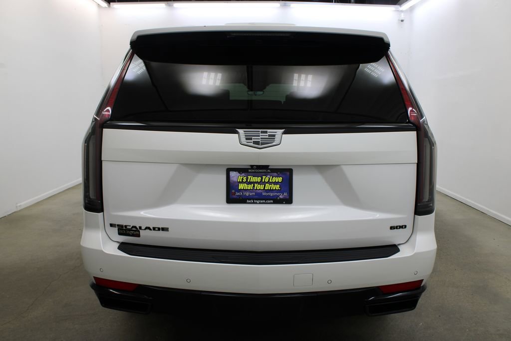 Used 2022 Cadillac Escalade ESV Sport Platinum AWD/4WD image 4