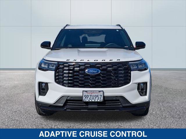 Used 2025 Ford Explorer ST-Line w/ Premium Package image 8