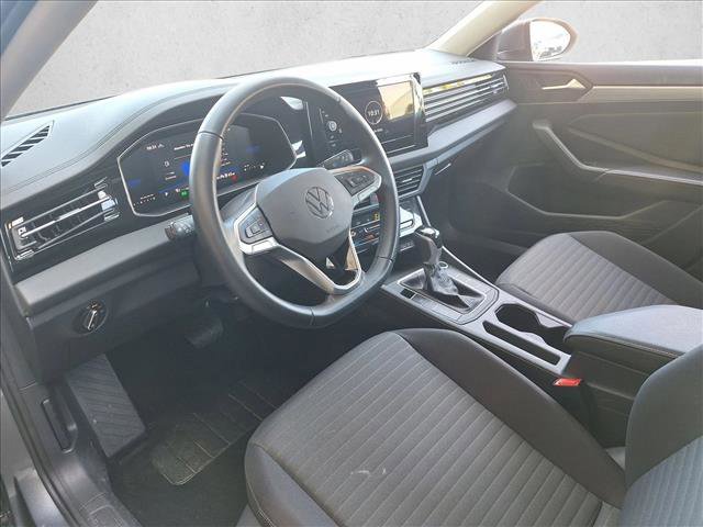 Used 2025 Volkswagen Jetta S image 9