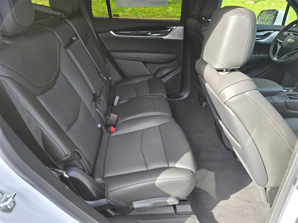 New 2025 Cadillac XT6 Premium Luxury image 14