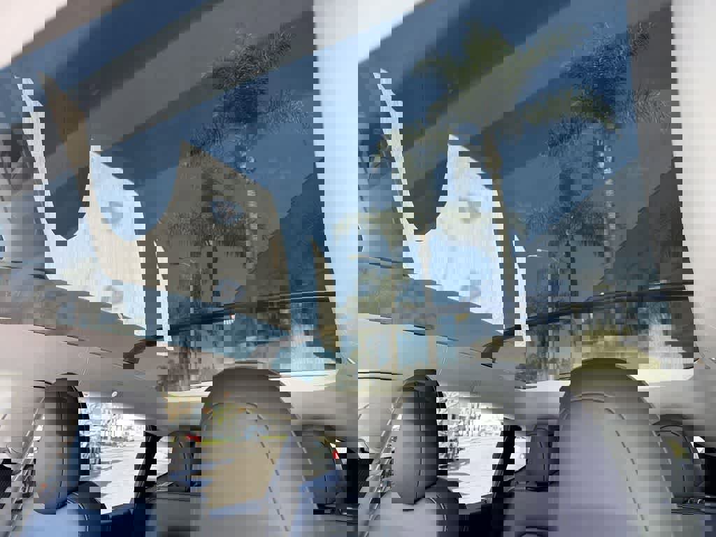 Used 2022 Tesla Model Y Long Range image 11