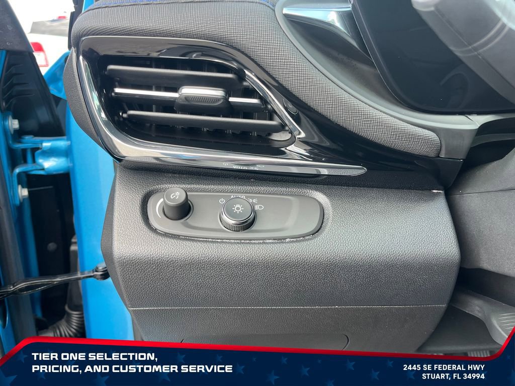Used 2025 Buick Envista Sport Touring w/ Convenience I Package FWD image 24
