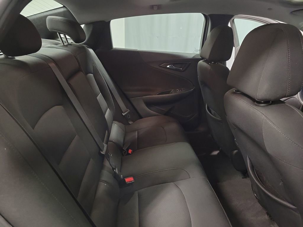 Used 2020 Chevrolet Malibu LT FWD image 22