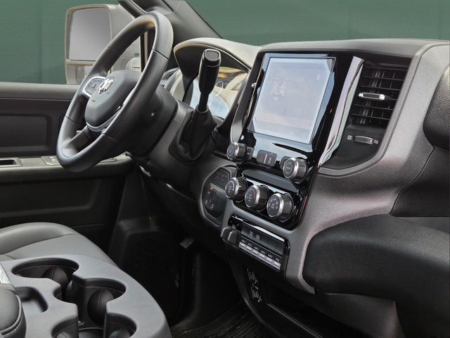 New 2026 RAM 5500 Tradesman AWD/4WD image 5