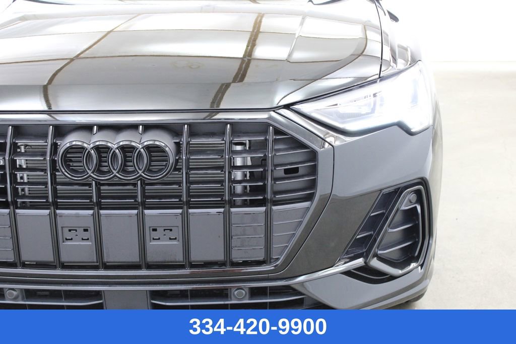 New 2025 Audi Q3 2.0T Premium image 8
