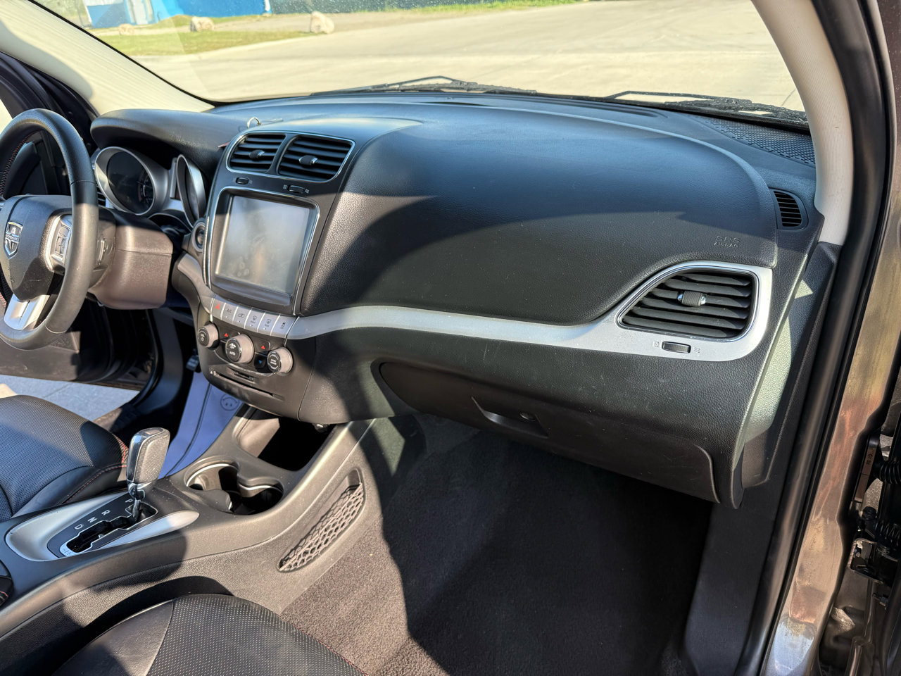 Used 2014 Dodge Journey R/T w/ Flexible Seating Group image 25