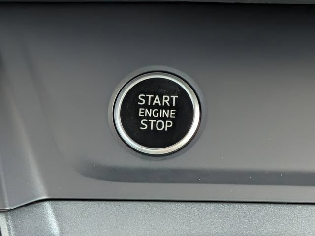 Certified 2025 Audi Q3 2.0T Premium AWD/4WD image 26