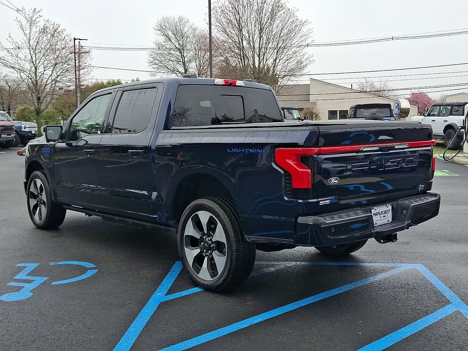 Used 2025 Ford F150 Lightning Platinum image 4