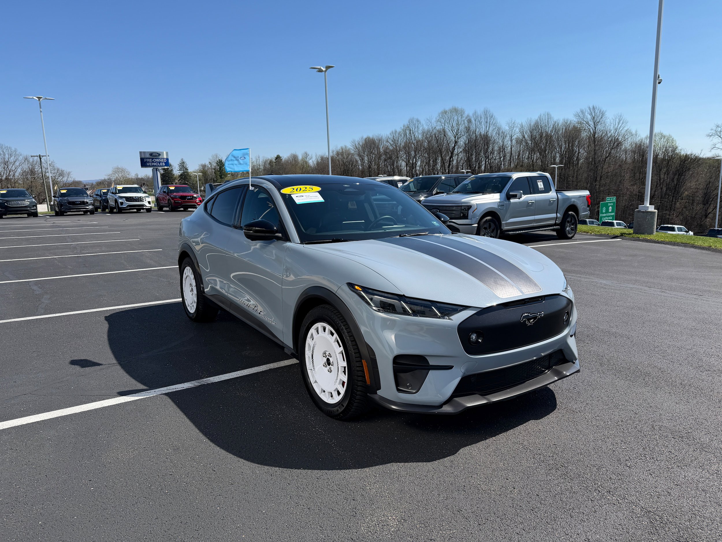 Certified 2025 Ford Mustang Mach-E GT AWD/4WD image 4