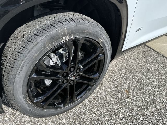 New 2026 Buick Enclave Sport Touring w/ Power Package FWD image 21