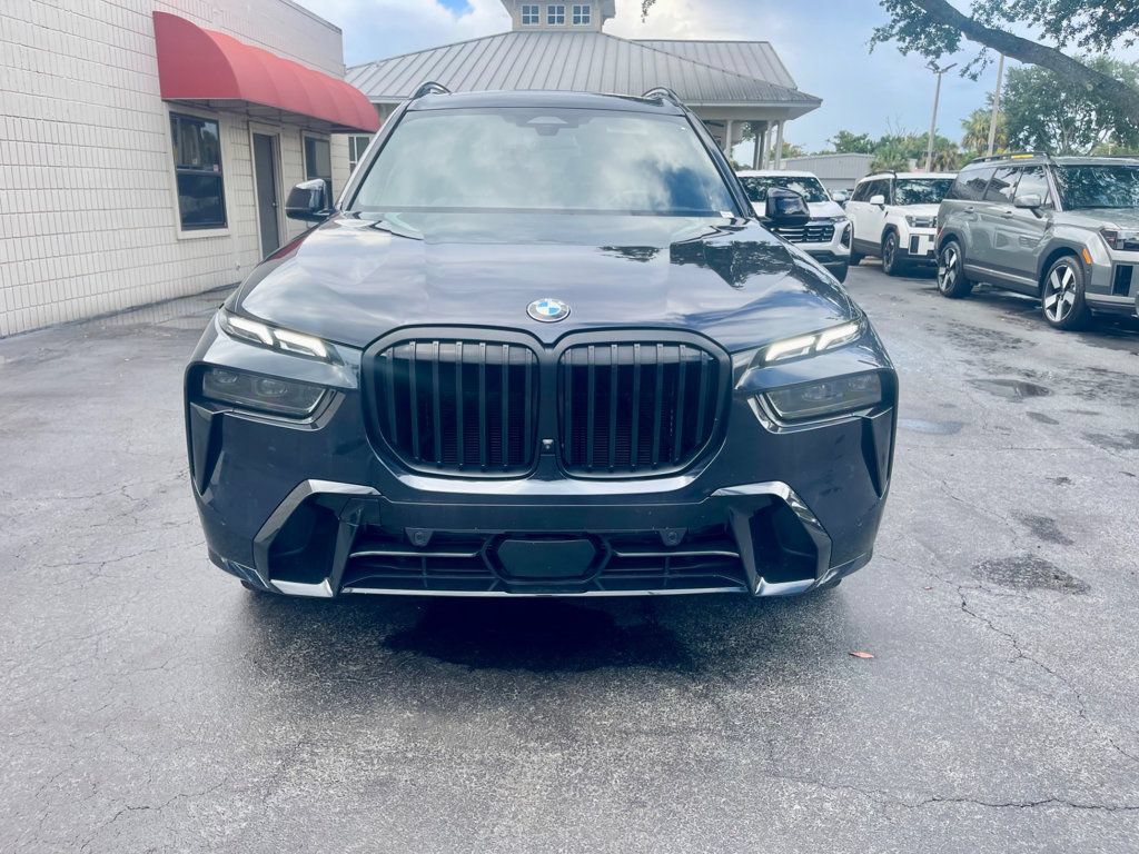 Used 2026 BMW X7 xDrive40i AWD/4WD image 9