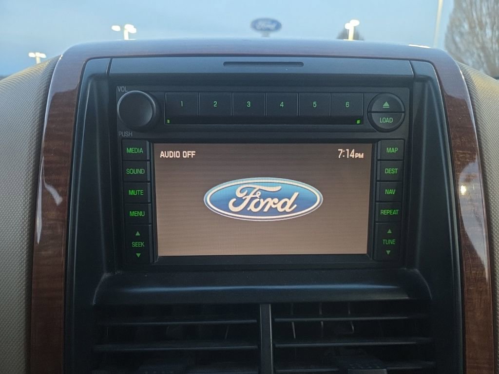 Used 2006 Ford Explorer Eddie Bauer AWD/4WD image 12