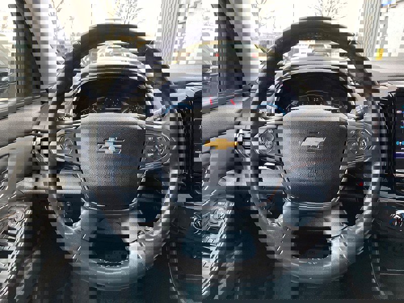 Used 2019 Chevrolet Traverse LT image 17