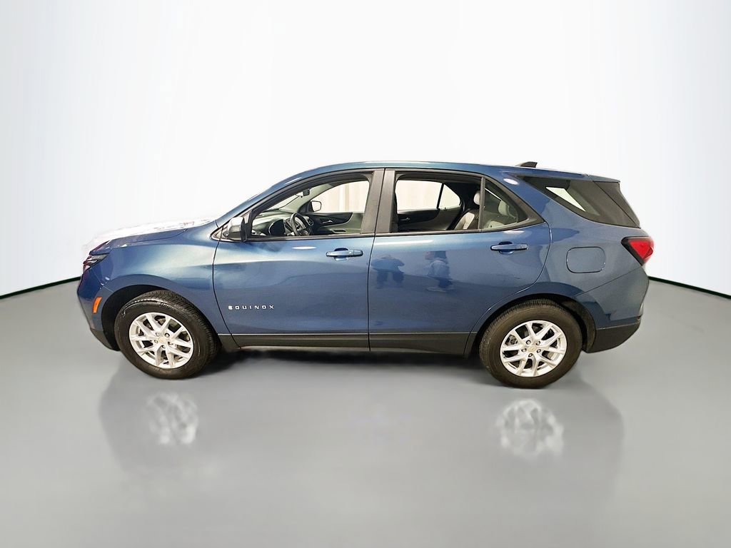 Used 2024 Chevrolet Equinox LS image 5