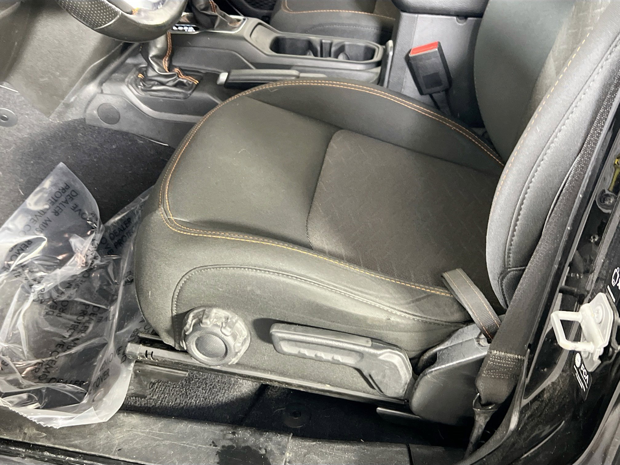 Used 2022 Jeep Gladiator Mojave w/ Cold Weather Group image 19