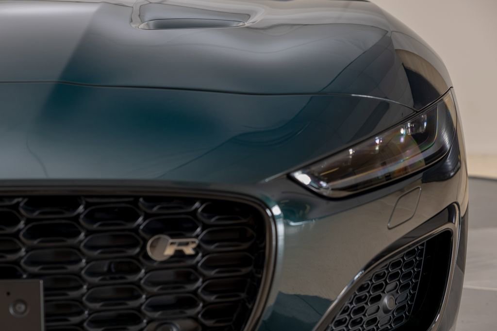 Used 2024 Jaguar F-TYPE R AWD/4WD image 13